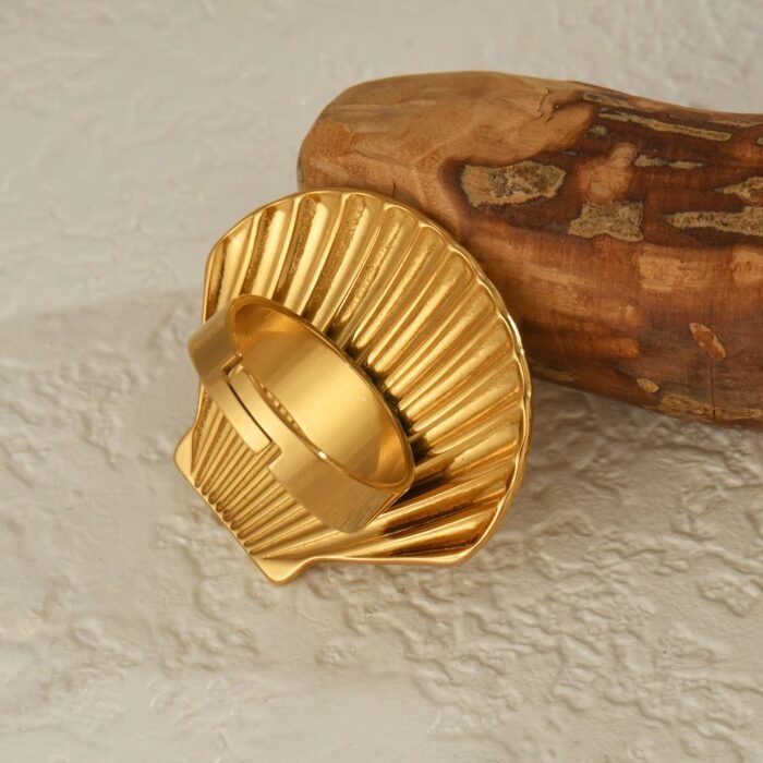 Fern Shell Ring - Image 3