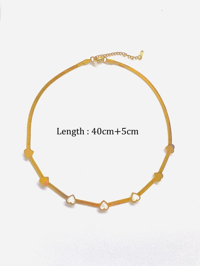 Alba Pearl Love Necklace - Image 4