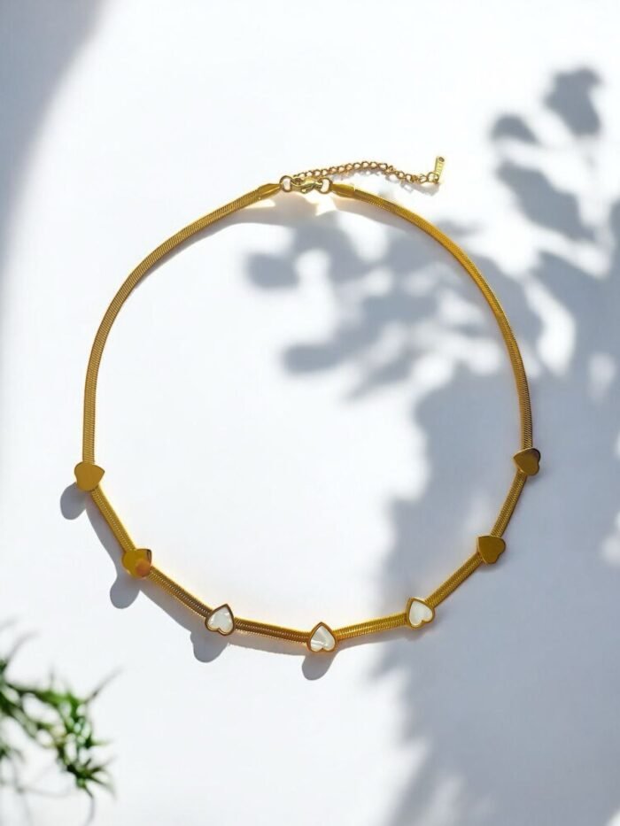 Alba Pearl Love Necklace - Image 2