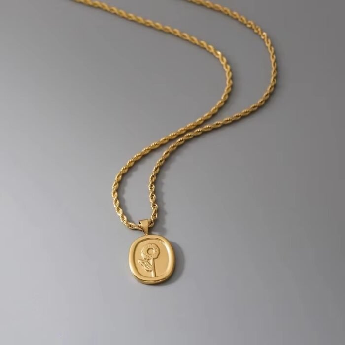 Victorian Bloom Necklace - Image 3
