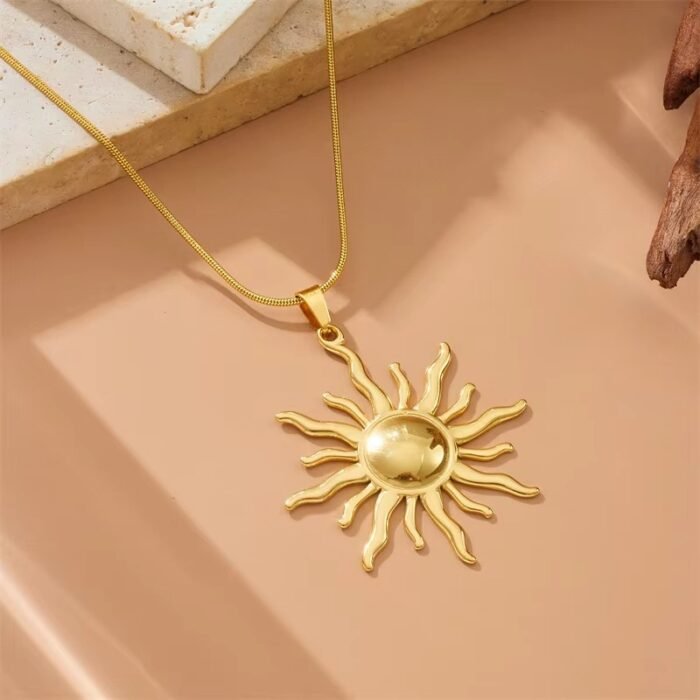 Sunniva Necklace - Image 5