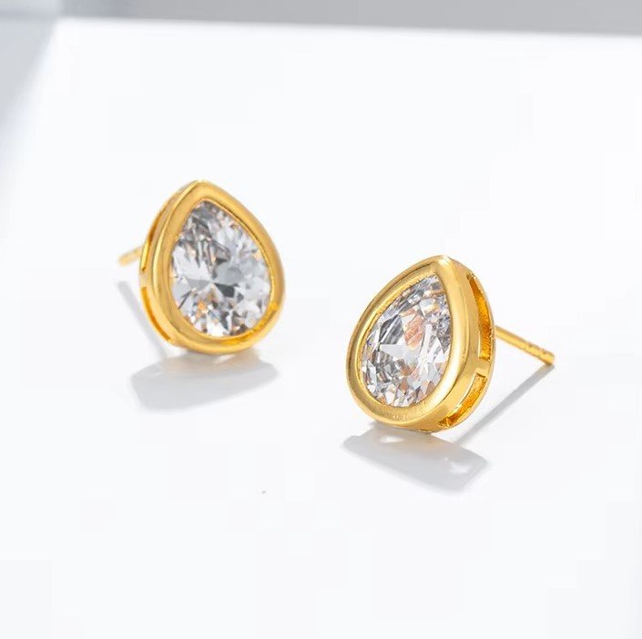 Perlume Earrings (6) Pearlume Studs - Image 1