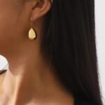 Velda Drop Earrings - Image 2