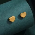 Luva Studs - Image 2