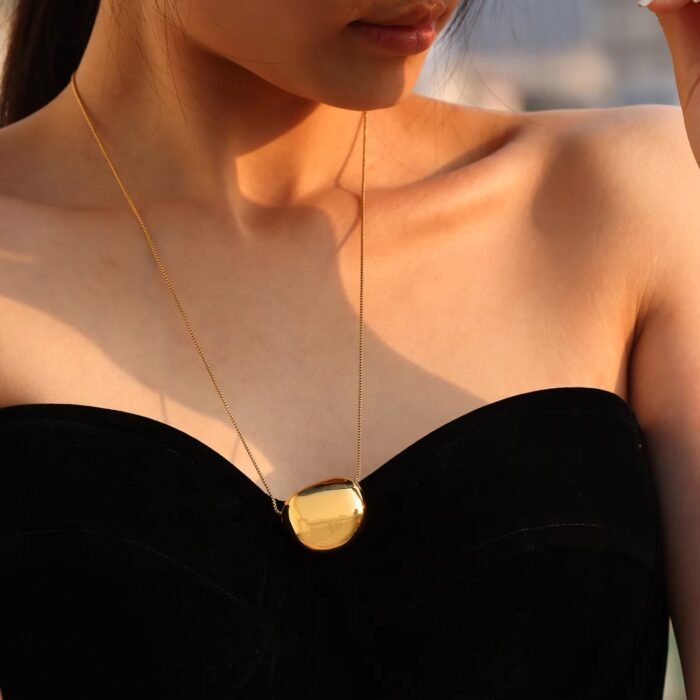 Radient Orb Necklace - Image 2