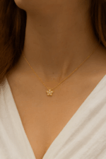Lys Stone Necklace - Image 3
