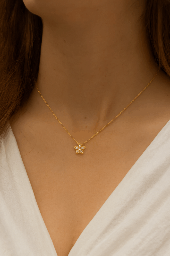 Lys Stone Necklace - Image 3