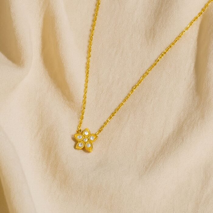 Lys Stone Necklace - Image 2